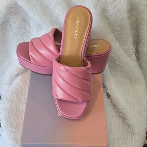 NEW Pink Platform‎ Sandals BY Lisavicky Size 8